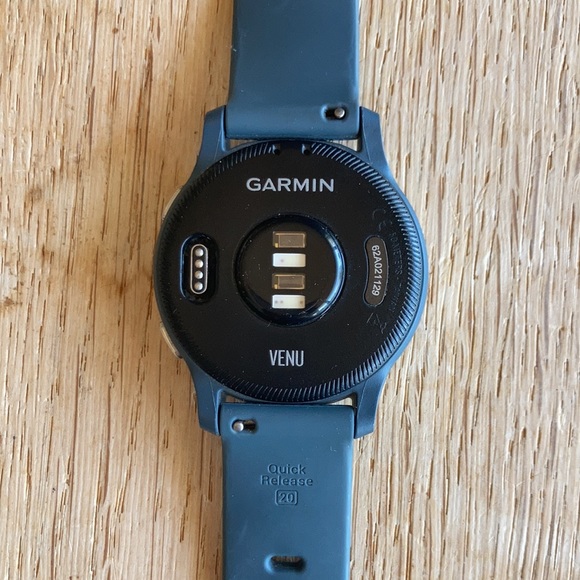 Garmin Venu (SOLD) - Picture 5 of 8